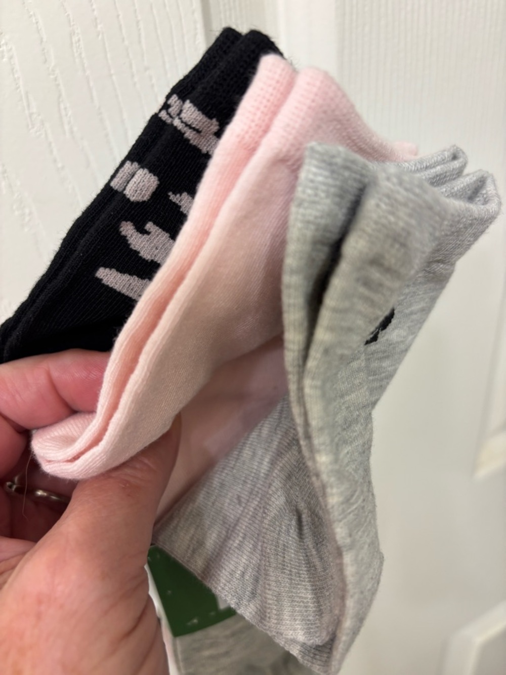 Kate spade animal print quarter socks 3 pack - NWT - Picture 3 of 3